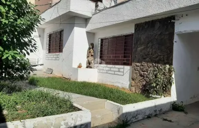 Casa em condomínio fechado com 3 quartos à venda na Rua Coronel Tisiano F. de Leoni, 240, Coronel Aparício Borges, Porto Alegre