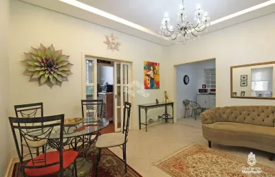 Linda casa comercial no petrópolis ao lado do colégio santa inês