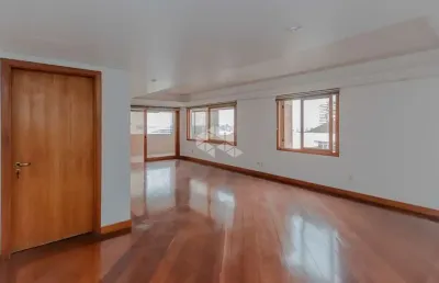 Apartamento com 4 quartos, 2 vagas, com vista espetacular para o guaiba.