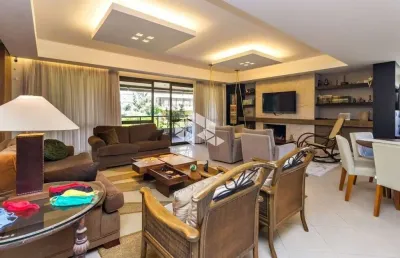 Apartamento de alto padrão com 274m², 4 quartos e 3 vagas..