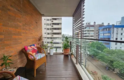 Apartamento com 2 dormitórios (suites) no bairro petrópolis