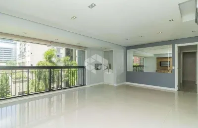 Apartamento com 3 quartos à venda na Avenida Túlio de Rose, 260, Passo da Areia, Porto Alegre