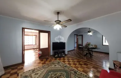 Casa com 4 quartos à venda na Rua Padre Todesco, 740, Partenon, Porto Alegre