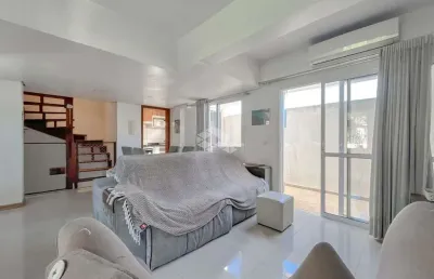 Ótimo sobrado em condominio fechado com 03 casas 128m² no jardim sao pedro