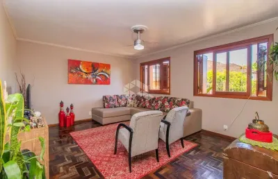 Casa à venda com 4 quartos 202 m² no bairro partenon