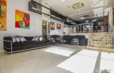 Belíssima casa em condomínio com 4 dormitórios 2 suítes 530m²