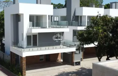 Casa em condomínio fechado com 3 quartos à venda na Avenida Coronel Marcos, 1239, Pedra Redonda, Porto Alegre