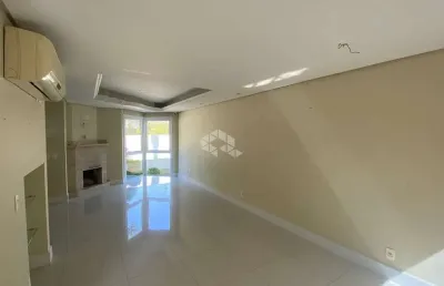 Casa em condomínio no bairro jardim isabel com 3 dormitórios sendo 1 suíte.