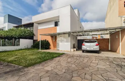 Casa de 3 suítes, cozinha planejada, patio, piscina, 4 vagas, no lagos de nova ipanema, zona sul