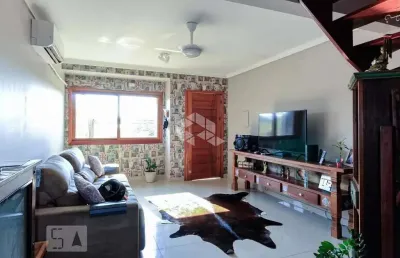 Casa com 3 suítes e uma vaga no guaruja em porto alegre