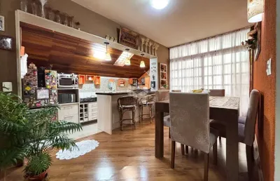 Casa em condominio de 3 dormitórios no bairro glória