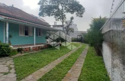 Casa térrea, 2 dormitórios, bairro ipanema, zona sul de porto alegre/rs