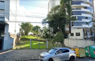 Terreno em caxias do sul á metros do zaffari do centro e da igreja de são pelegrino
