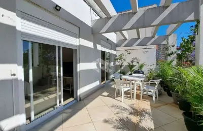 Apartamento estilo cobertura horizontal , 4 dormitórios, churrasqueira, bom fim.
