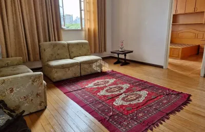 Apartamento na cristóvão colombo: 2 dormitórios, elevador, perto do shopping total