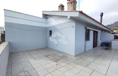 Crédito real petrópolis vende cobertura com 167m² de área privativa e vista privilegiada com direito a por-do-sol do guaíba.