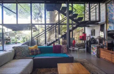 Crédito real vende casa no bairro mais boêmio de porto alegre
