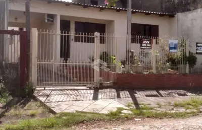 Crédito real petrópolis vende ampla casa de 4 dormitórios