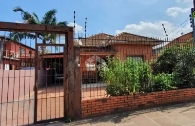 Casa com 3 quartos à venda na Rua Dona Margarida, 711, Navegantes, Porto Alegre