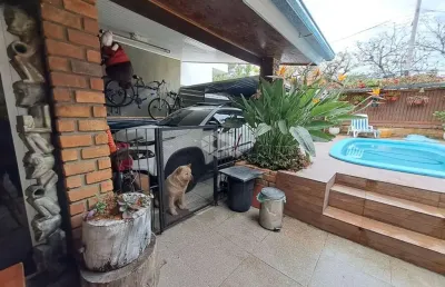 Credito real vende belo sobrado nos altos do teresópolis bem conservado