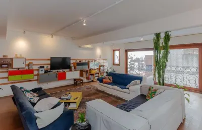 Apartamento de 3 dormitórios, 2 vagas  bairro petrópolis em porto alegre