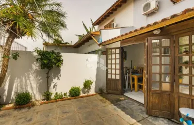 Casa à venda, com 2 quartos/dormitórios, 1 vaga/box, no bairro  campo novo zona sul de poa/rs.