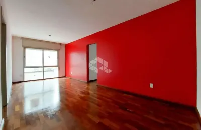 Apartamento de 2 dormitórios no bairro petrópolis. imóvel com 80m² de área útil
