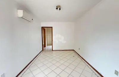 Duplex com 3 dormitórios, sendo 1 suite no bairro santo inacio