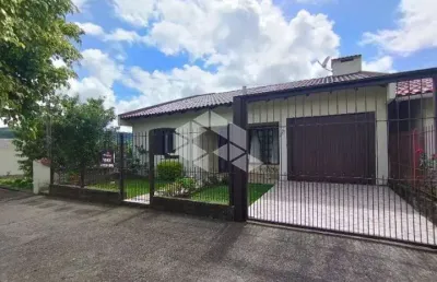 Casa com 3 quartos à venda na Professor João Marcos Goettems, 405, Santo Antônio, Santa Cruz do Sul