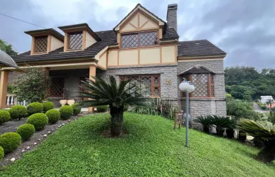 Casa estilo imperial no higienópolis com 04 dormitórios