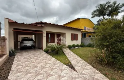 Casa com 3 quartos à venda na Henrique Schutz, 133, Avenida, Santa Cruz do Sul