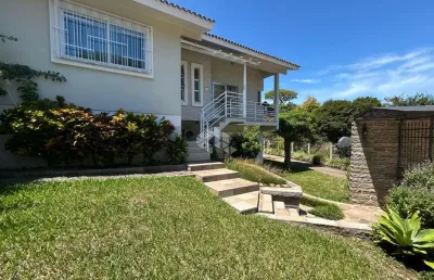 Casa de 3 dormitórios com uma área de 1.266 m² de terreno no bairro higienópolis.