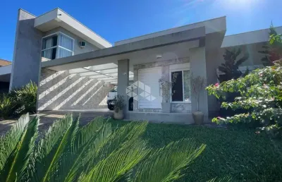 Casa em condomínio fechado com 3 quartos à venda na Roma, 107, Country, Santa Cruz do Sul