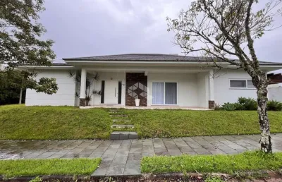 Casa em condomínio fechado com 3 quartos à venda na Das Bromélias, 30, Country, Santa Cruz do Sul