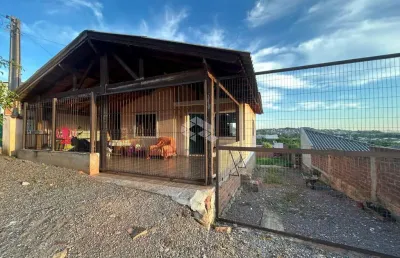 Casa com 2 quartos à venda na Travessa Itai, 517, Arroio Grande, Santa Cruz do Sul