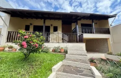 Casa com 5 dormitórios, em um dos bairros que mais valoriza em santa cruz do sul