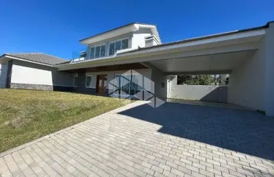 Casa em condomínio com 3 dormitórios em santa cruz do sul