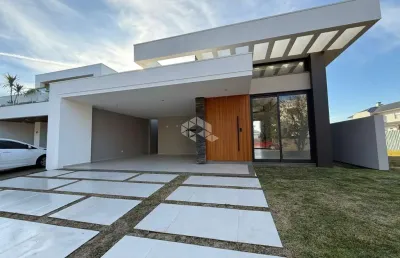 Casa em condomínio fechado com 3 quartos à venda na Ravenna, 75, Country, Santa Cruz do Sul