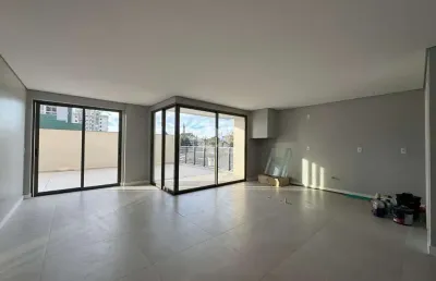 Apartamento no centro com 03 dormitórios suítes e terraço
