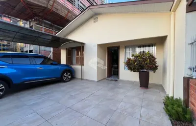 Casa com 3 quartos à venda na São Gabriel, 122, Centro, Santa Cruz do Sul