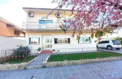 Casa com 3 quartos à venda na Ernani Schirmer, 540, Tomazetti, Santa Maria