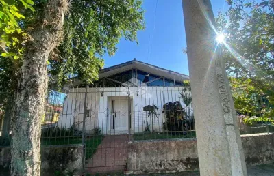 Casa com 5 quartos à venda na Nery Kurtz, 400, Camobi, Santa Maria
