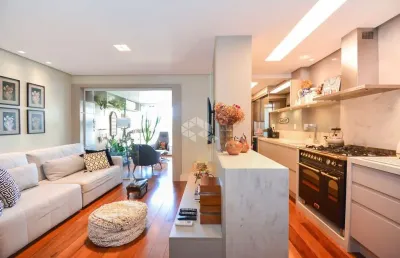 Apartamento no bairro agronômica, em florianópolis, sc, mobiliado, vista mar, sacada com churrasqueira, 02 suítes, e 02 vagas de garagem.