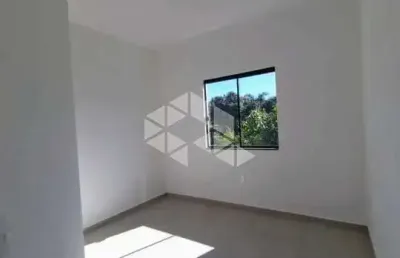 Casa sobrado residencial no bairro forquilhas, em são josé, sc, 02 dormitórios sendo 01 com sacada, e 02 vagas de garagem.