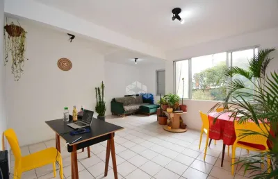 Apartamento com 2 quartos e 1 vaga de garagem no bairro capoeiras, em florianópolis/sc.