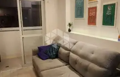 Casa residencial à venda com 3 quartos sendo 1 suíte e 1 vaga de garagem no bairro estreito em florianópolis/sc