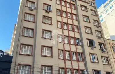 Apartamento 3 dormitórios. bairro centro histórico.