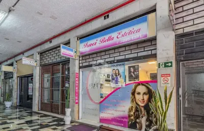Excelente loja, 3 pavimentos, ótima localização, com salão de beleza montado.
