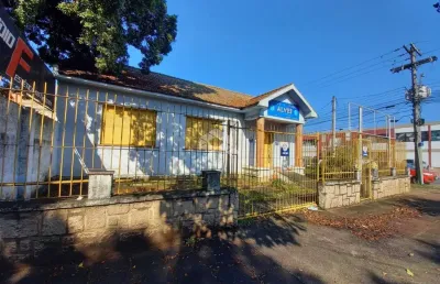 Casa com 3 quartos à venda na Rua Voluntários da Pátria, 457, São Geraldo, Porto Alegre