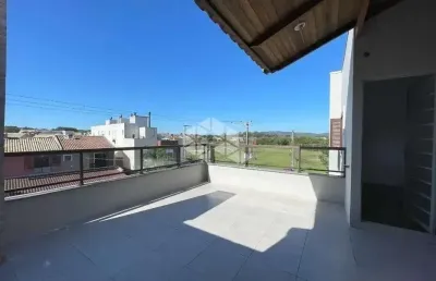 Casa com 3 pavimentos no loteamento hípica boulevard - 77m² privativos